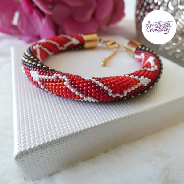 ELECTRIC SHINES || Bracelet Crocheté Fait Main En Acier Inoxydable Et Perles “Miyuki” –