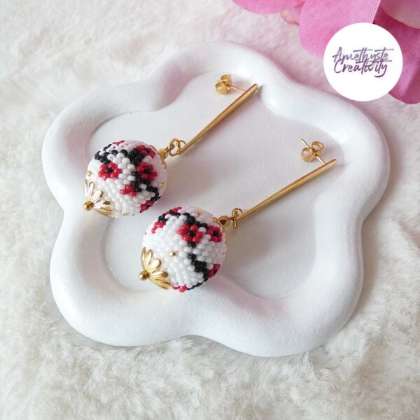 FLEURS DE CERISIER || Boucles d’Oreilles Crocheté en Spirales avec Perles “Miyuki”