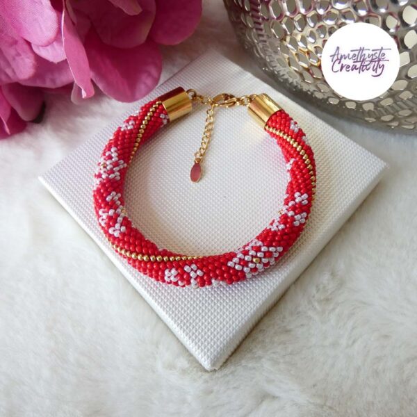 ❅ Collection “Etoiles des Neiges” : Bracelet Crocheté Fait Main en Acier Inoxydable et Perles “Miyuki” – Rouge & Doré
