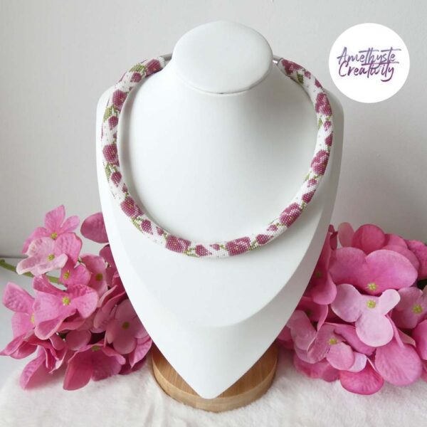 TELIA || Collier Crocheté Fait Main en Perles “Miyuki” et Perles Céramiques – Violet Parme