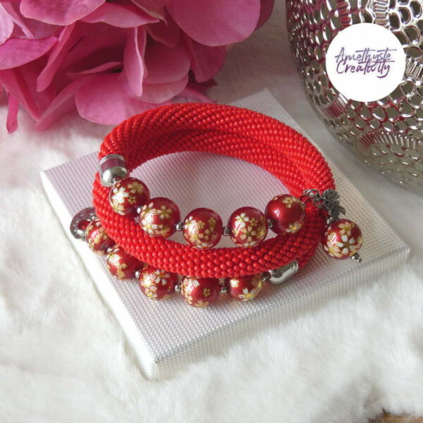 Collection “Tensha” :  Bracelet Mémoire Sans Fermoir Crocheté Fait Main en Perles “Miyuki” & Perles Tensha – Rouge