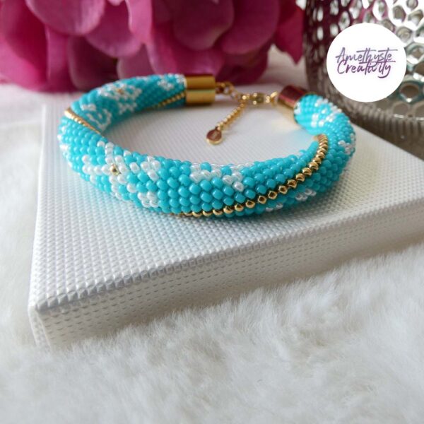 ETOILE DES NEIGES || Bracelet Crocheté Fait Main en Acier Inoxydable et Perles “Miyuki” – Turquoise & Doré