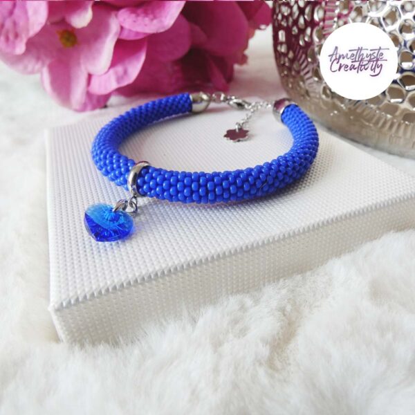 LOVELLA || Bracelet Fin Crocheté Acier Inoxydable en Spirales avec Perles “Miyuki” – Bleu Roi