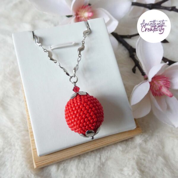CALIA || Pendentif Fait Main Crocheté Boule De 20 Mm En Perles “Miyuki” – Rouge