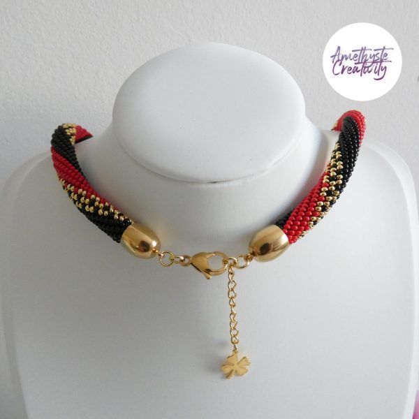 LYSEA || Colliier Crocheté Fait Main en Acier Inoxydable et Perles “Miyuki” - Noir & Rouge
