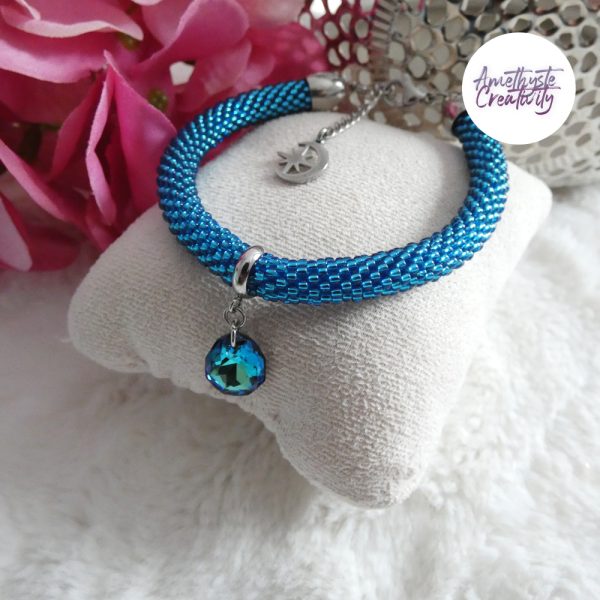 SAPHYRA || Bracelet Fin avec Breloque Fait Main Crocheté En Perles “Miyuki” - Bleu Saphir