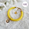 SUNNY || Bracelet Fin avec Breloque Fait Main Crocheté En Perles “Miyuki” - Jaune Mat