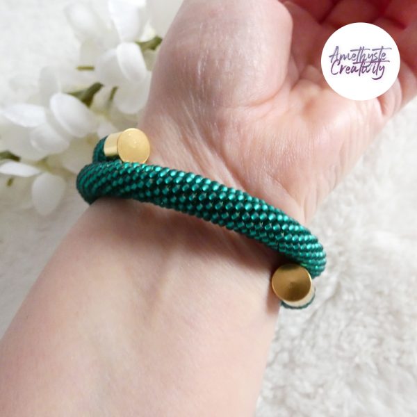 Bracelet Mémoire Sans Fermoir Crocheté Fait Main en Perles "Miyuki" - Vert Emeuraude