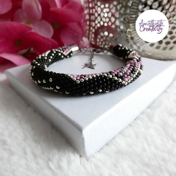 CHIC & ELEGANCE || Bracelet Crocheté Fait Main En Acier Inoxydable Et Perles “Miyuki” - Argenté, Noir, Mix Pink Candy